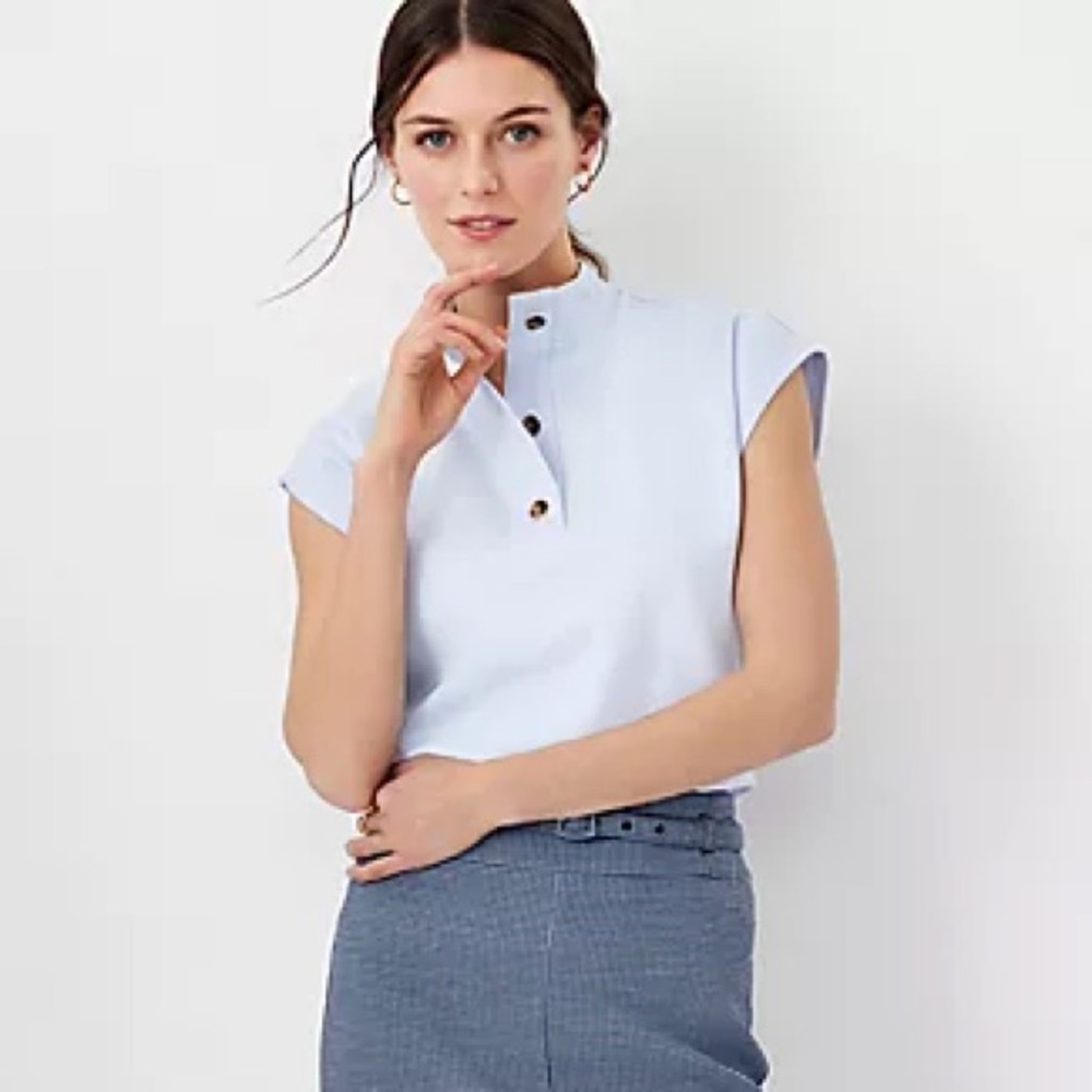 Ann Taylor NWT❗️Button Mock Neck Top Cap Sleeves